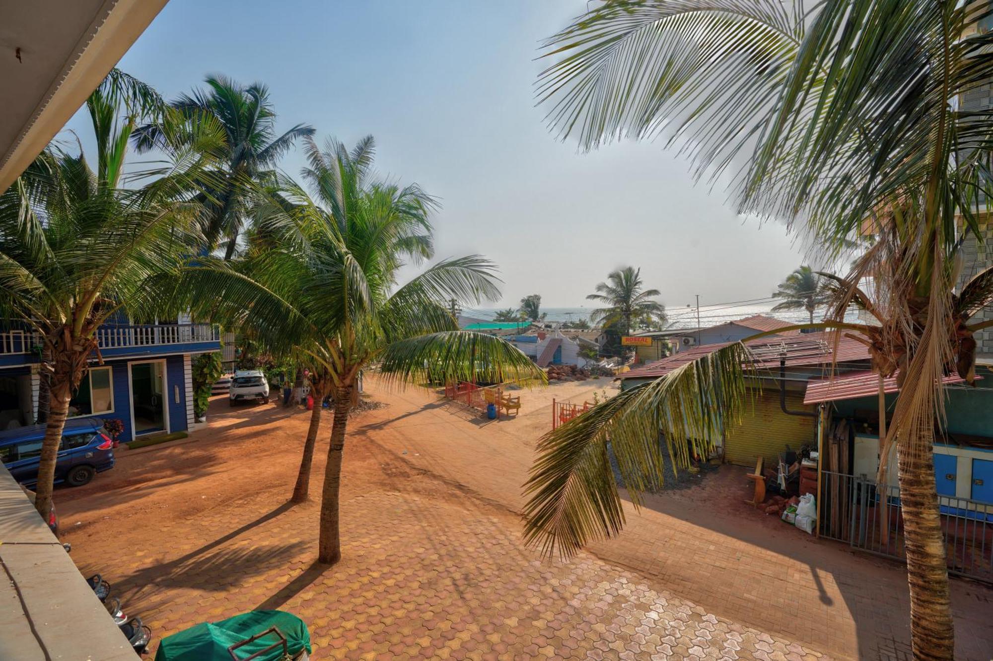 Roseal Beach Front Baga Eksteriør bilde